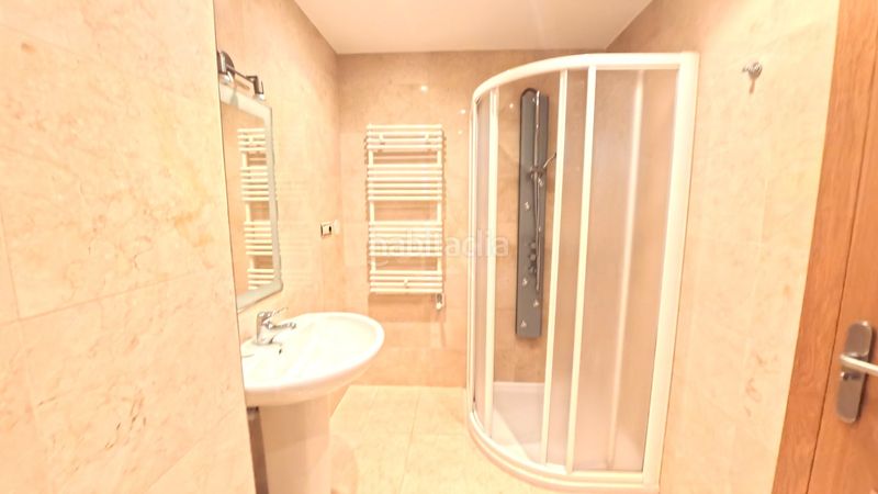 Foto b52ed52c-b83a-4c8e-a511-1c772d485fcb. Lloguer pis amb calefacció aparcament piscina a La Cava - Fardachón Logroño