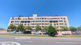 Affitto Appartamento  Logroño - av sierra. Alquila apartamento amueblado en zona guindalera de logroño.  la