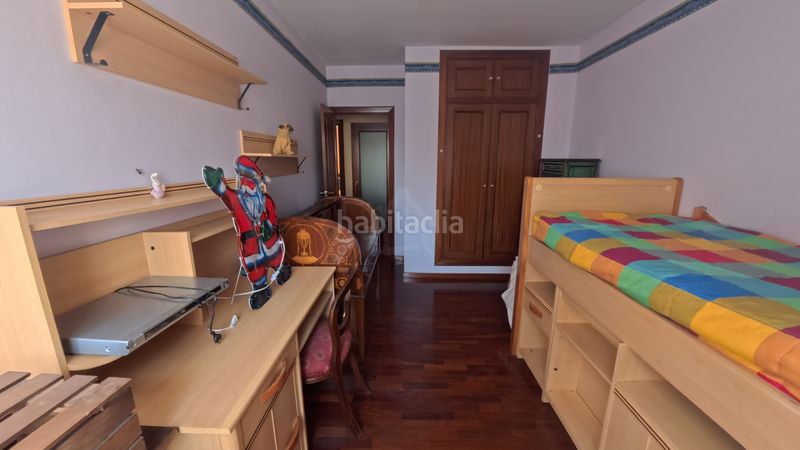 Foto a6895b0e-752f-4d53-82dc-3e088acbabfb. Pis amb calefacció aparcament a Residencia Logroño
