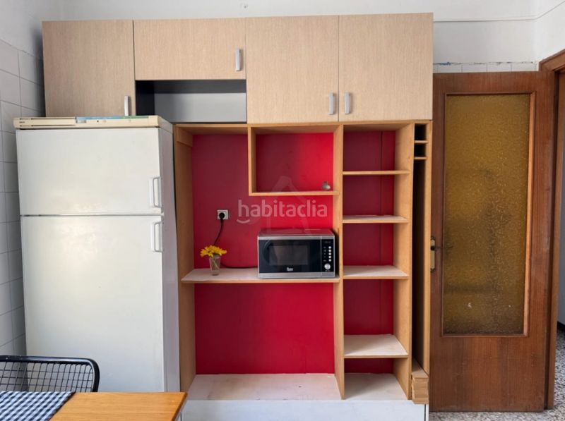Foto 4ecee0c4-4f9e-470d-b39f-00e722bbbf37. Flat with heating in Oeste Logroño