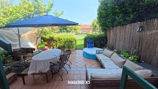Casa a schiera  Lardero - juan carlos i. Adosado en venta en villapatro para entrar a vivir. esta viviend