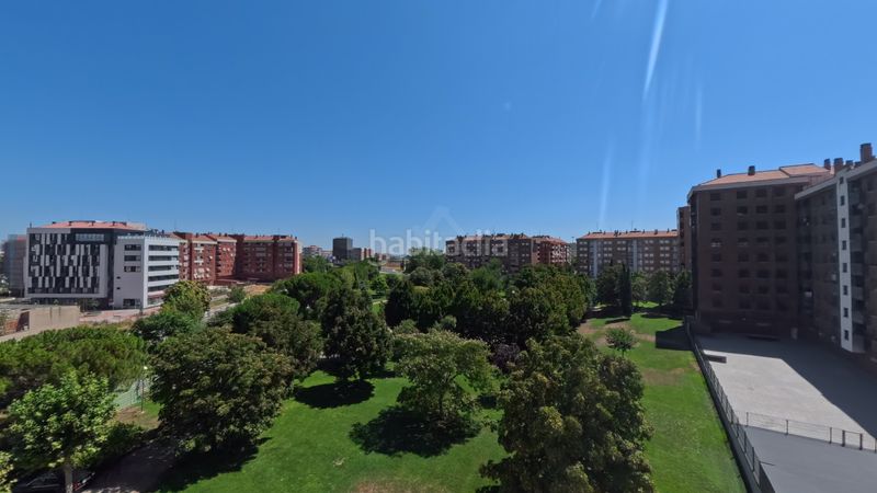 Foto 36454df5-6bc2-4508-8002-ee175ec70bca. Flat with heating parking in Cascajos - Piqueras Logroño