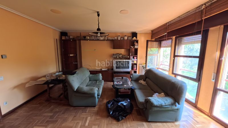 Foto 8fced329-e50c-44a8-bc95-6eaef653e67a. Flat with heating pool in La Estrella Logroño