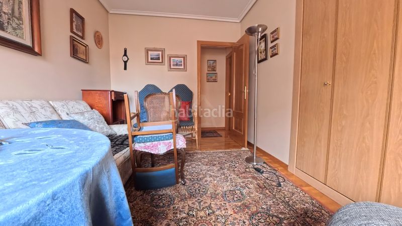 Foto 76c2d439-7751-4891-a293-24b862867850. Flat with heating parking in Jesuitas Logroño