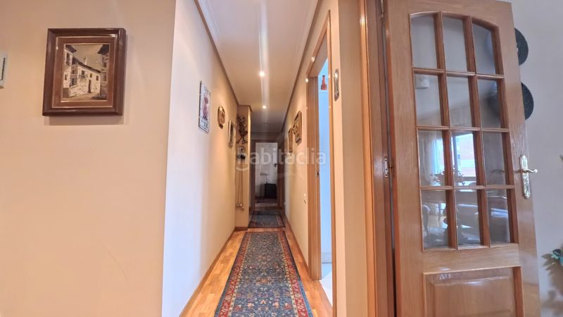 Foto 8ad1594c-8f4a-4ca2-9936-f12db7b50fea. Flat with heating parking in Jesuitas Logroño