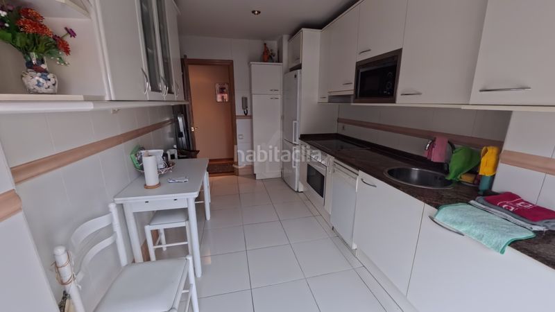 Foto c26e2828-e6d8-4a88-a295-706fbcdaf02a. Flat with heating parking in Jesuitas Logroño