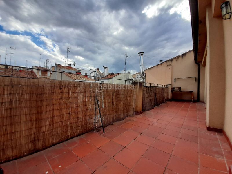 Foto ad3d68d2-fc4c-466b-836d-e190aad63bf1. Lloguer àtic amb calefacció a Casco Antiguo Logroño