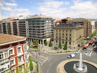Pis  Logroño - jorge vigón - avenida solidaridad. 151 metros cuadrados útiles en pleno centro de logroño con 2 ter