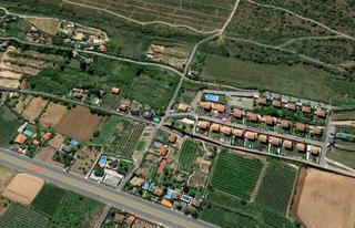 Casa a Nalda. Finca en la zona de albelda de iregua
