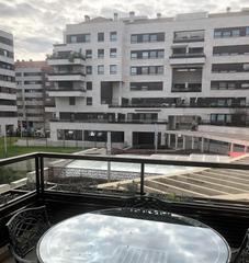 Pis  Logroño - marques de larios. Precioso pisoen residencial ciudad de logroño. piso en un estado