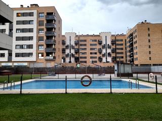 Pis  Logroño - torrecilla en cameros. Apartamento en la cava en un residencial con piscina