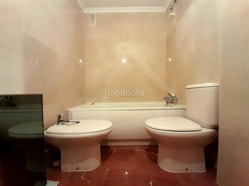 Foto 99cd7ee9-cc23-4432-8590-9675be1c3046. Appartamento con riscaldamento parcheggio piscina in Logroño