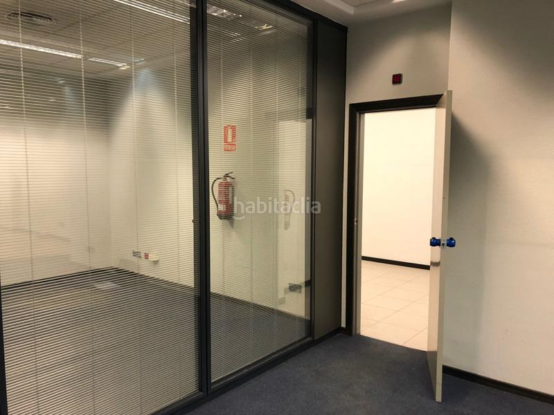 Foto 46e5bd06-e86d-4d5c-9f4c-8637c4705058. Local comercial a Oeste Logroño
