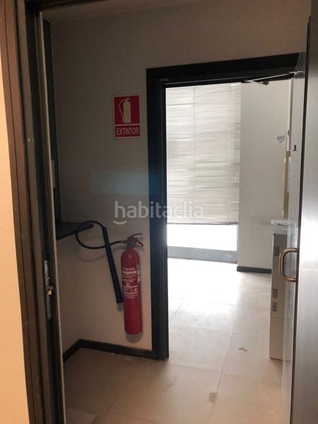 Foto 7906cb89-efb2-40a7-b34a-f08de21ee21c. Local comercial a Oeste Logroño