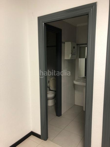 Foto d5dd416c-a959-4272-b91b-2477ba8e43e7. Local comercial a Oeste Logroño