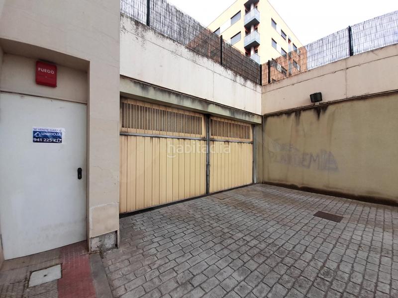 Foto 1b8dad18-b392-48ef-8850-02b45e934c0d. Aparcament cotxe a El Arco Logroño