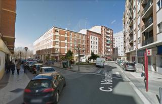 Locale commerciale in Oeste