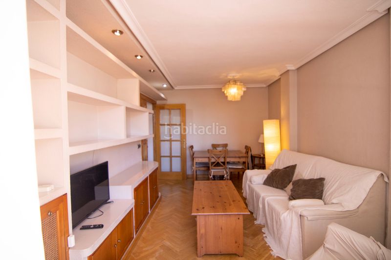 Foto f6e99568-93f6-4b8a-8317-152526f2be30. Pis amb calefacció piscina a Canillas Madrid