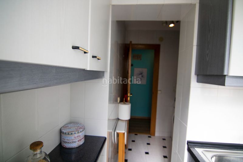Foto dea739fb-eca7-43ea-b00d-2255ab71f818. Pis a Canillas Madrid