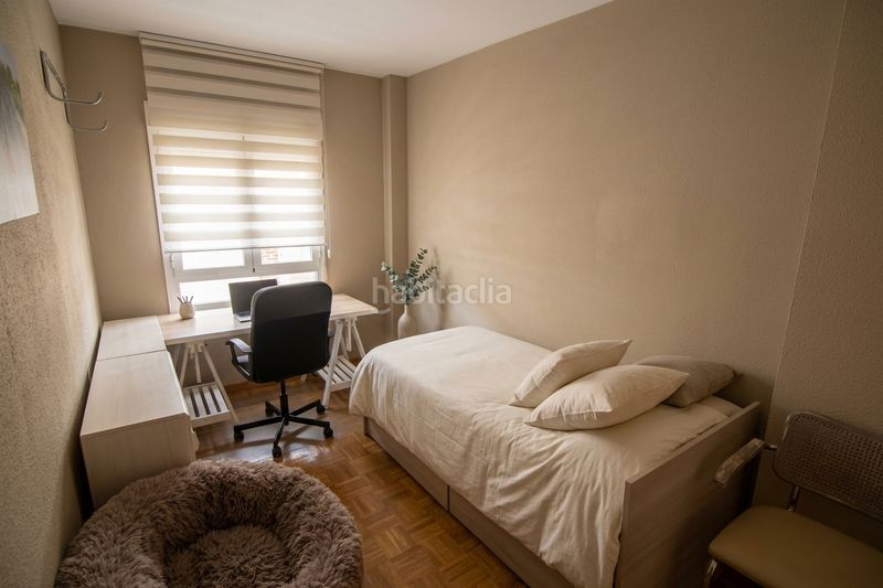 Foto b6fca0a0-9e39-476b-a964-4dfe75a6d884. Pis amb calefacció piscina a Canillas Madrid