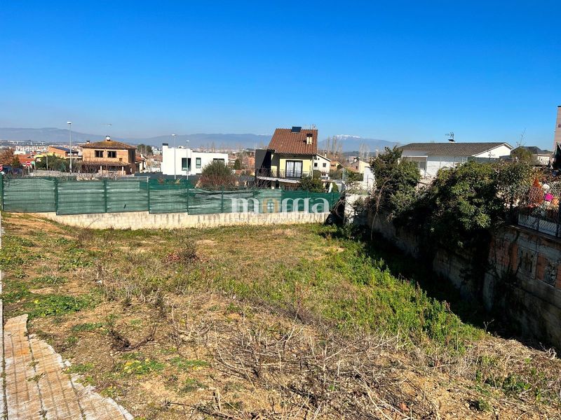 Foto 18c20d0d-d6ef-4fce-8048-11b613a1bb59. Finca rústica a rafel de casanova a Montornès del Vallès