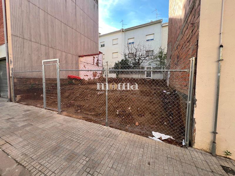 Foto cabb6472-9a0c-49b6-aa0c-96a99a5ea2f7. Terreno residenziale in Montornès del Vallès