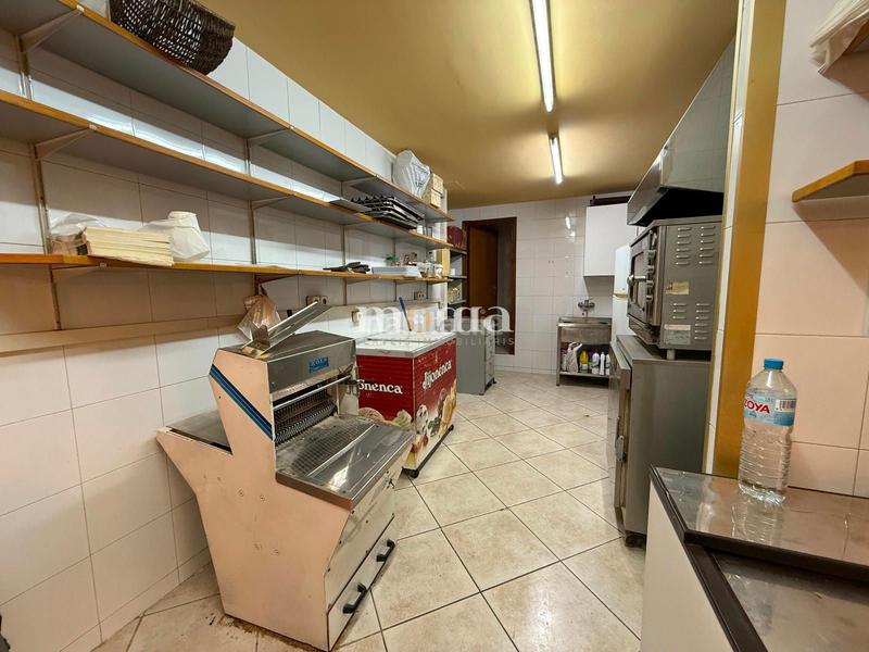 Foto bd9df581-0e6f-4693-949f-d4f7b757041b. Lloguer local comercial a Montornès del Vallès