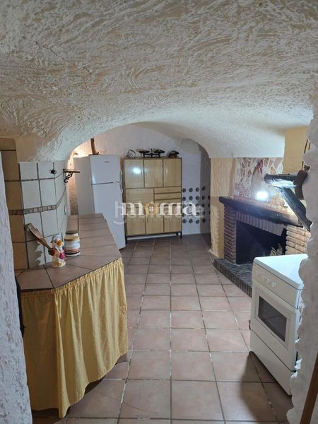 Foto 36c5477b-3837-4c5d-994c-e60b35690153. Casa amb calefacció aparcament a Orce