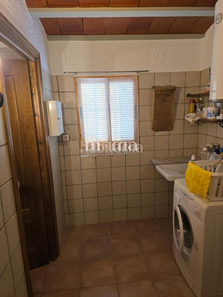 Foto 709b0a19-c852-4b35-a52f-e850d666115c. Casa amb calefacció aparcament a Orce