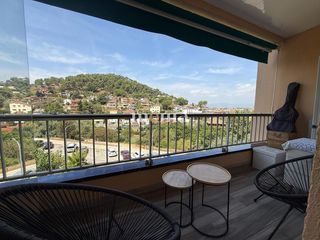 Appartement  Mare de deu de montserrat. Montornes amplio piso de 4 habitaciones totalmente reformado