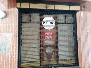 Lloguer Local Comercial a Durango. Local comercial zona centro