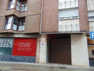Aparcament cotxe a Durango. Garaje  j.m. altuna