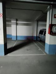 Aparcament cotxe a Durango
