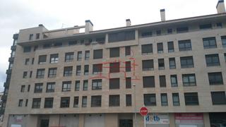 Lloguer Aparcament cotxe a Durango. Garajes  alquiler