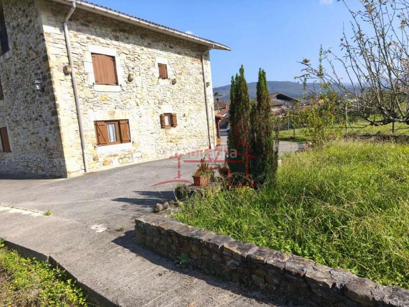 Foto 7d7bc5e6-0b2c-497c-bd5b-07dab8a934ef. Masia amb calefacció aparcament a Amorebieta - Etxano