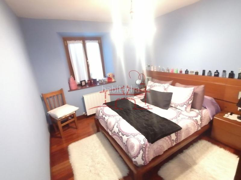 Foto 88d3aac8-d0b8-4282-81a1-5420b878cc2b. Masia amb calefacció aparcament a Amorebieta - Etxano