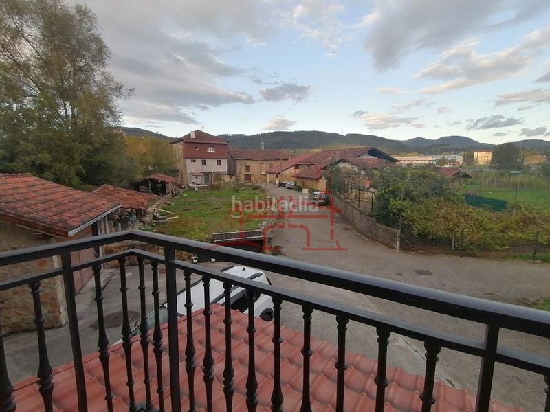 Foto bfa82c1b-dc4f-493c-b777-8f39f8883e2e. Masia amb calefacció aparcament a Amorebieta - Etxano