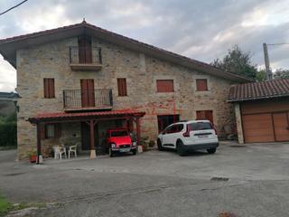 Masia a Amorebieta - Etxano