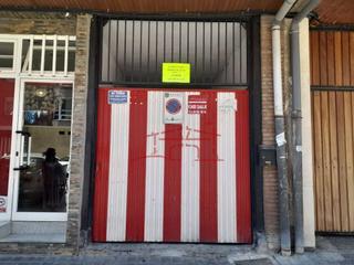 Aparcament cotxe a Durango