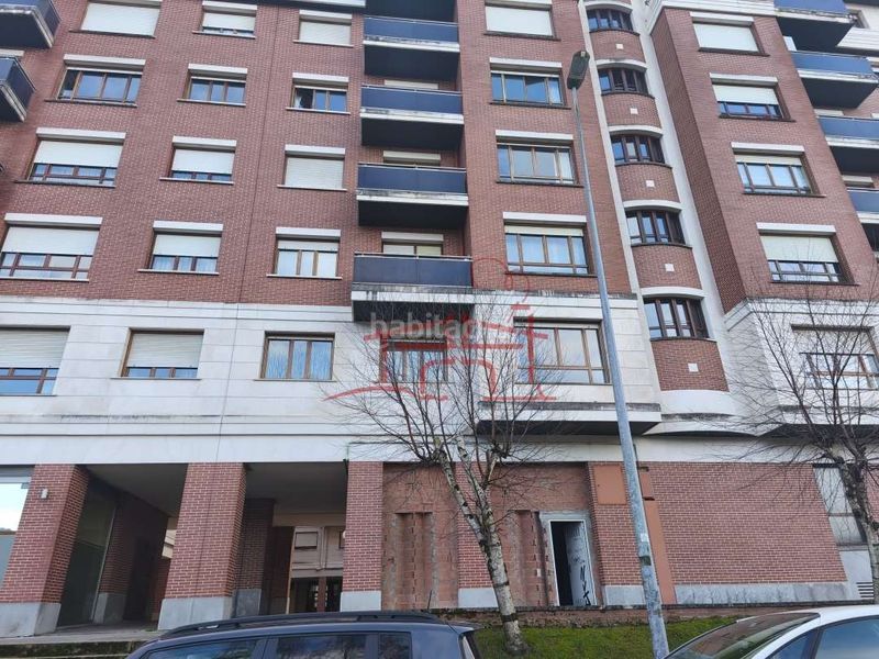 Foto efc41b08-d71d-4e3e-859c-b31bc04b5bc6. Local comercial a Durango