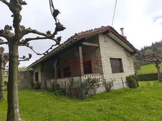 Wohngrundstück in Otxandio. Parcela de terreno  con txoko otxandio