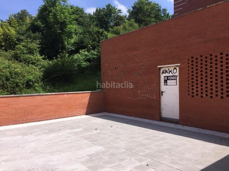 Foto 246412f8-60fe-465c-897f-407adefd9f39. Local comercial a Txurdinaga Bilbao
