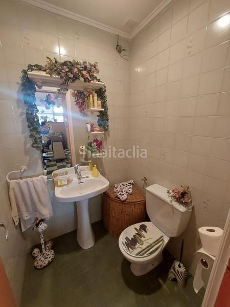 Foto 2092f6cf-34cd-4a53-9a80-1e6507bbfdf7. Local comercial en fika kalea 73 en Santutxu-Basarrate Bilbao