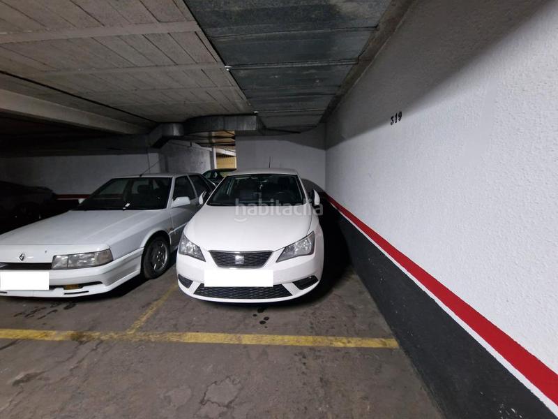 Foto 264d4b65-e6e8-4aad-bb1c-79de9effbca0. Parking voiture dans julian gaiarre hiribidea 34 dans Bilbao