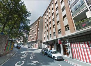 Business premise in Menendez y Pelayo Marcelino Kalea 22