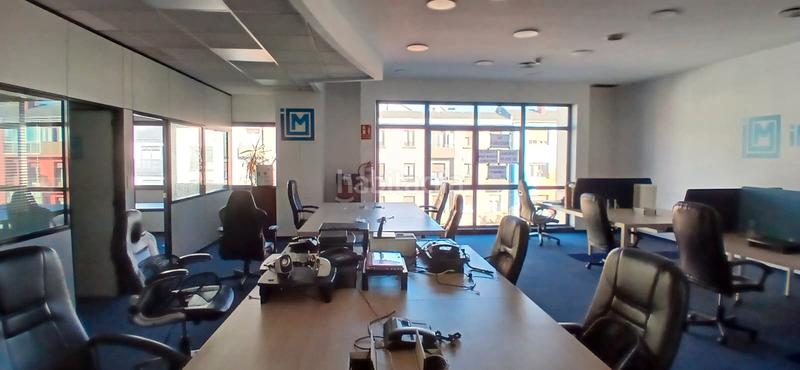 Foto f925ed4f-73bc-4d5d-98dd-5b425649c517. Lloguer oficina a carretera Bilbao-galdakao 10 a Bilbao