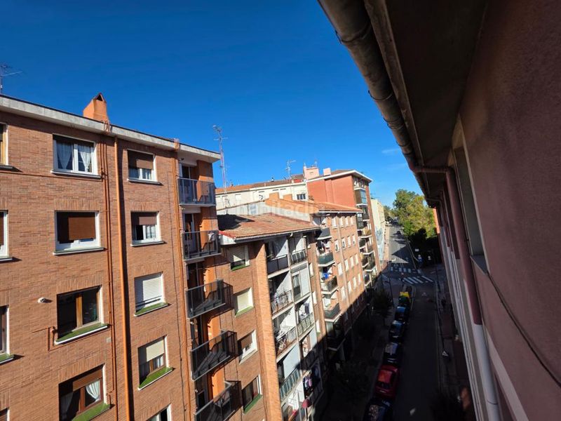 Foto 0b79d515-06ca-45a3-993d-a23c3f8abfb0. Pis a bizkaia kalea 46 a Rontegui-Pormetxeta Barakaldo