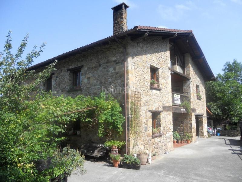 Foto 064d3898-b168-4606-9ffd-2852e23482e6. Masía caserio totalmente reformado en parcela de 21.000 m2 en Abadiño