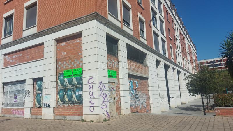 Foto b11ffd65-5480-4606-877c-d31aa6b96153. Lloguer local comercial a Centro Urbano-Hirigunea Leioa