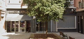 Local Comercial en Mezo kalea 11. ��en exclusiva !! az inmobiliaria vende local en el mercado de a